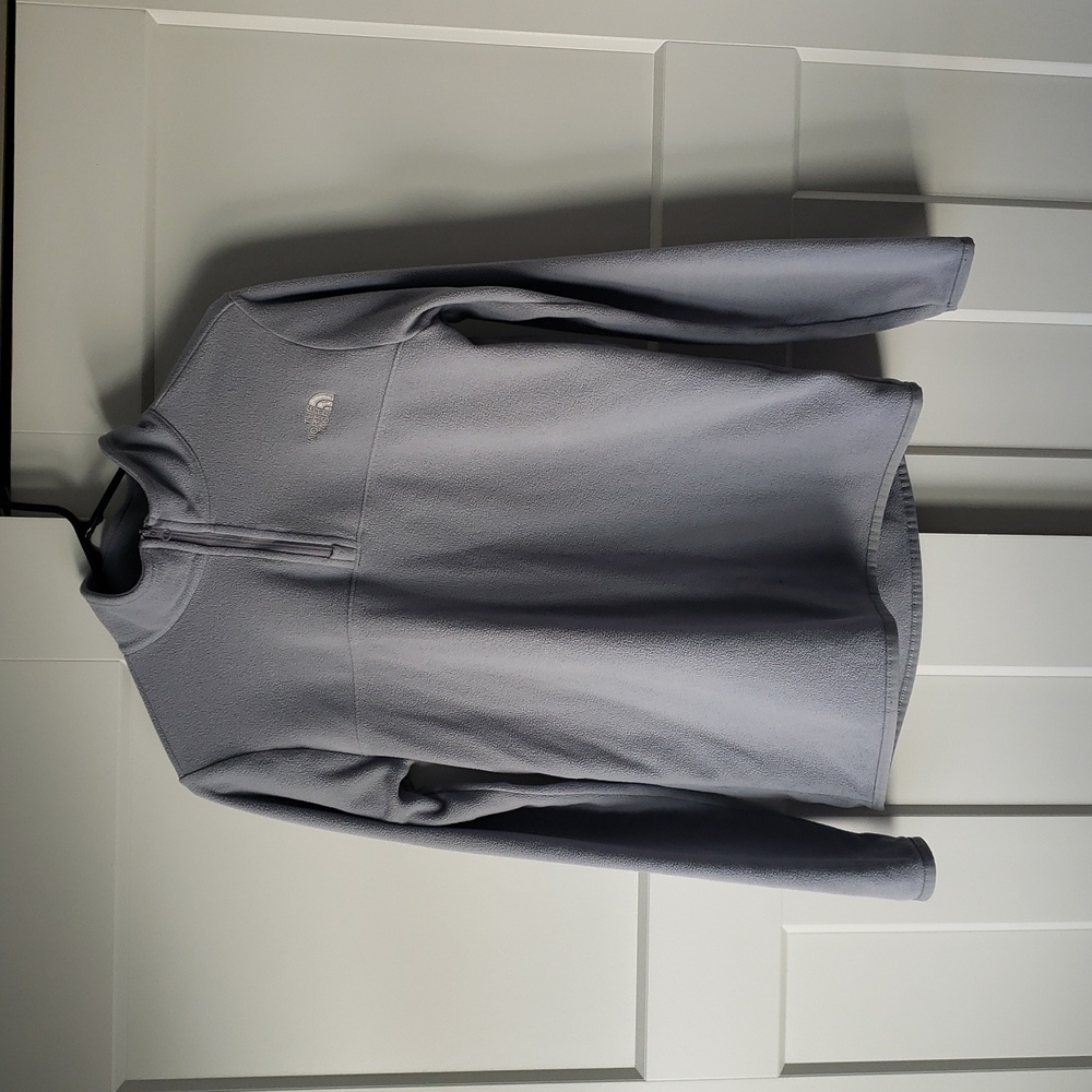 The North Face Light Gray Fleece Pullover